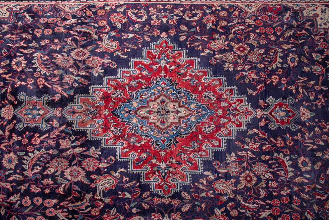 Traditional Vintage Handmade Rug 353X207 CM The Rugs Outlet 