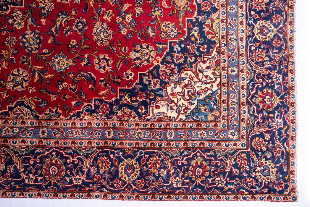 Traditional Vintage Handmade Rug 387X272 CM The Rugs Outlet 