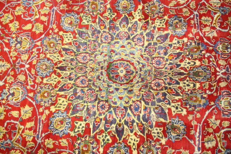 Traditional Vintage Handmade Rug 272x395cm The Rugs Outlet 