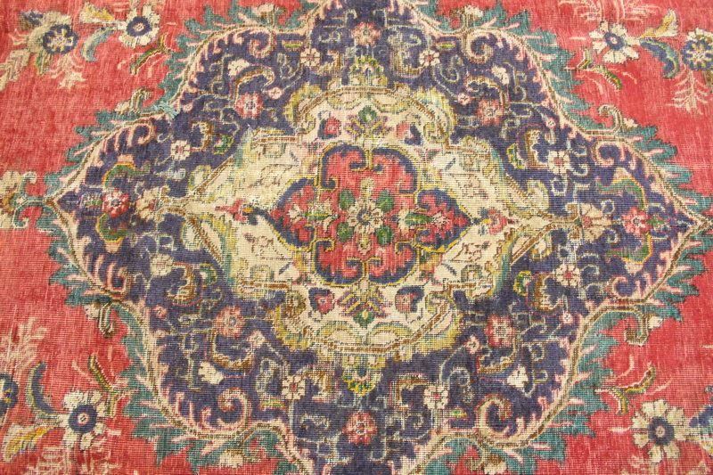 Traditional Vintage Handmade Rug 272x358cm The Rugs Outlet 