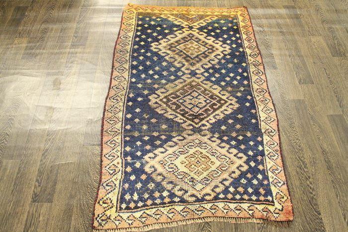 Traditional Vintage Handmade Rug 92x146cm The Rugs Outlet 