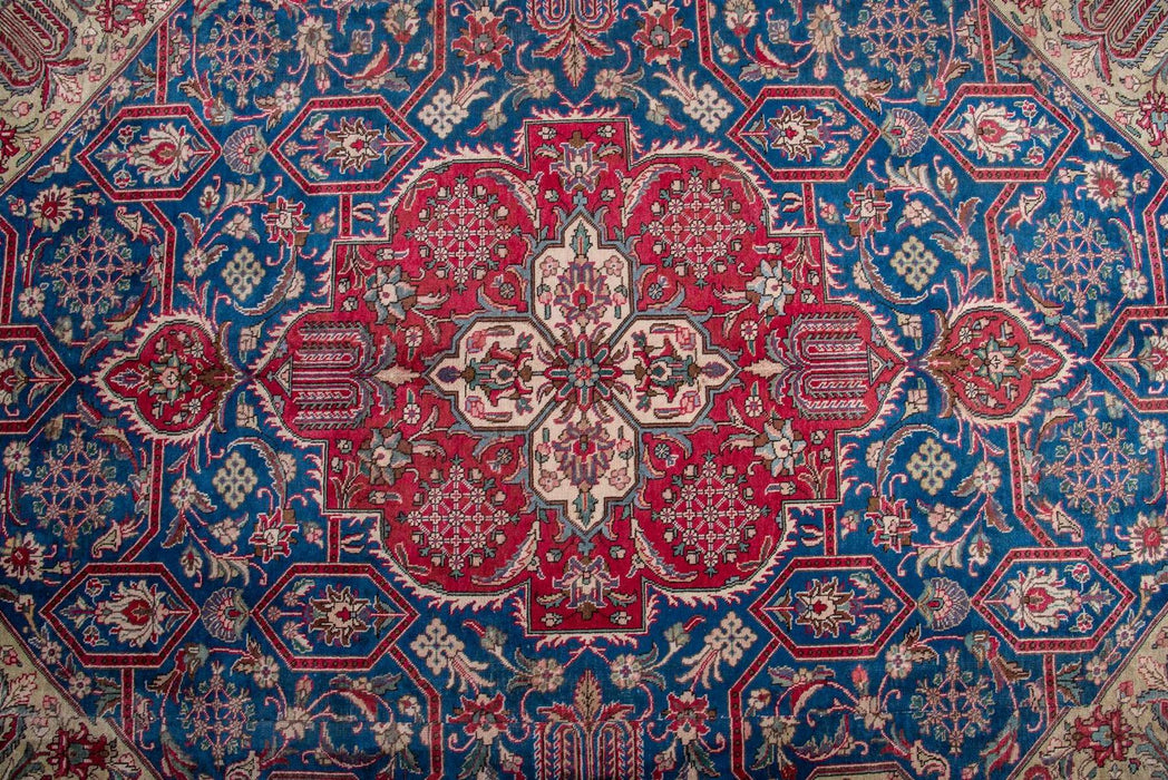 Traditional Vintage Handmade Rug 384X288 CM The Rugs Outlet 