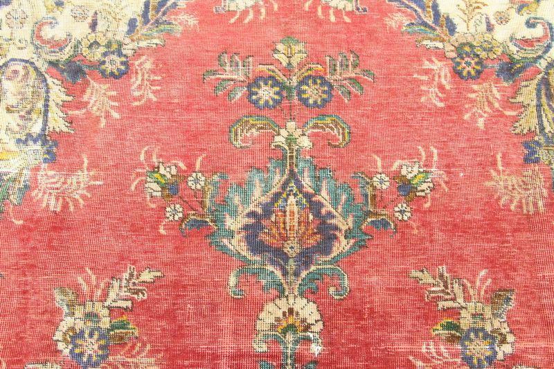 Traditional Vintage Handmade Rug 272x358cm The Rugs Outlet 