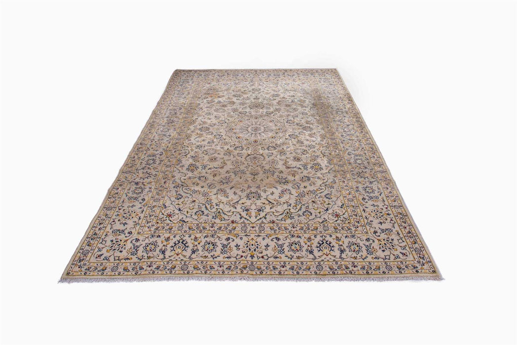 Traditional Vintage Handmade Rug 308X193 CM The Rugs Outlet 