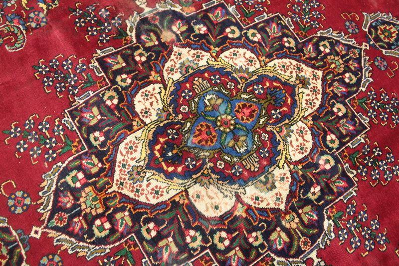 Traditional Vintage Handmade Rug 248x333cm The Rugs Outlet 