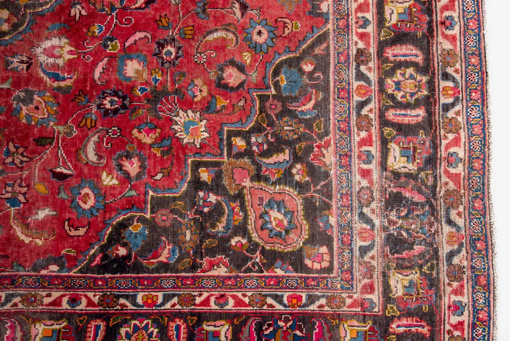 Traditional Vintage Handmade Rug 377X286 CM The Rugs Outlet 