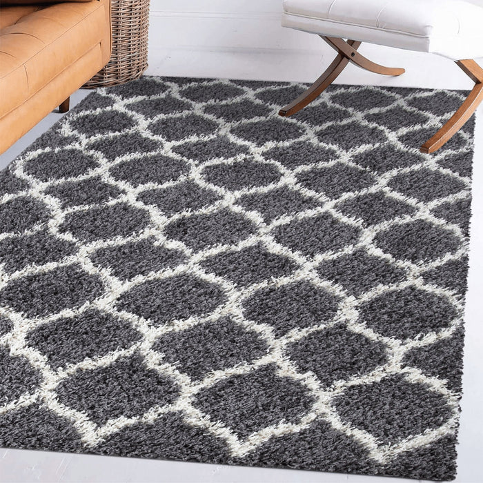 Trellis Shaggy Grey & White Rug