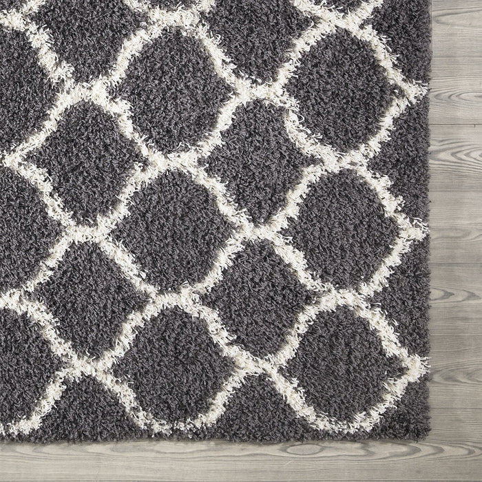 Trellis Shaggy Grey & White Rug