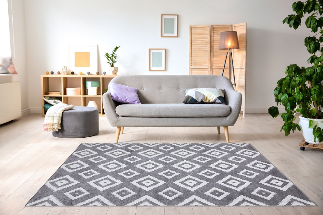 Trendy Diamond Trellis Rug - Grey