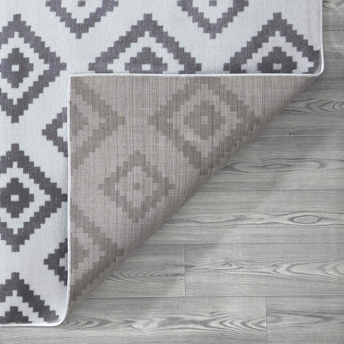 Trendy Diamond Trellis Rug V3 - White